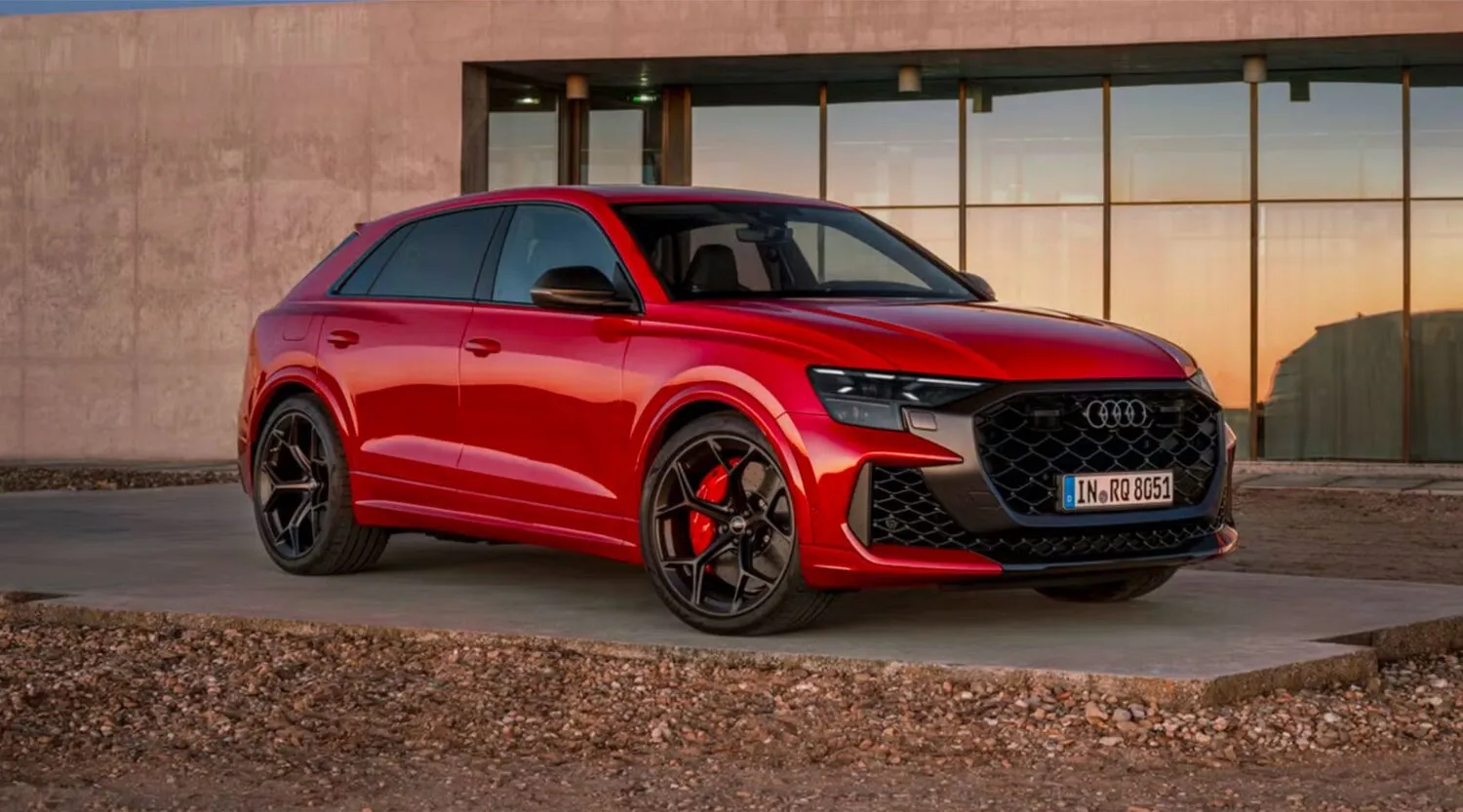 Stock — Audi RS Q8 — stock vs redesign
